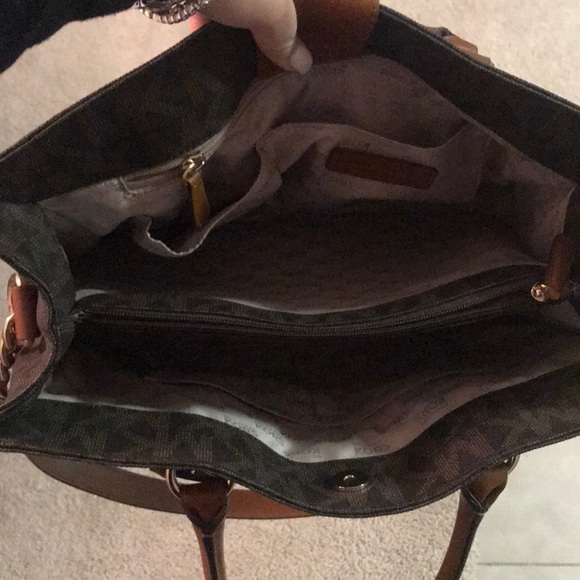 Michael Kors Hamilton - Picture 3 of 3